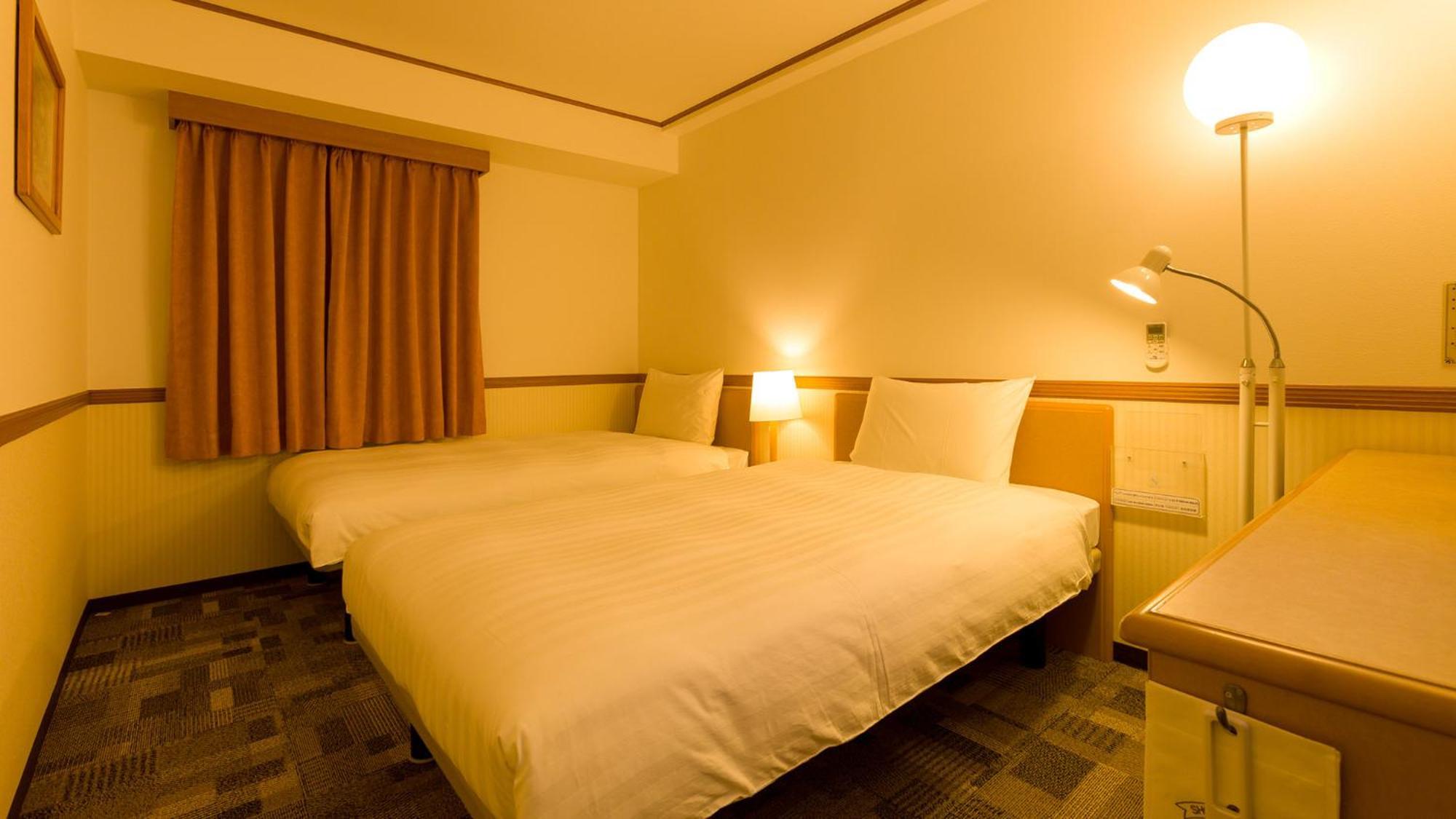 Toyoko Ekimae 3*